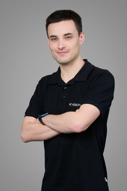 Fabian Grüner – IT System Engineer